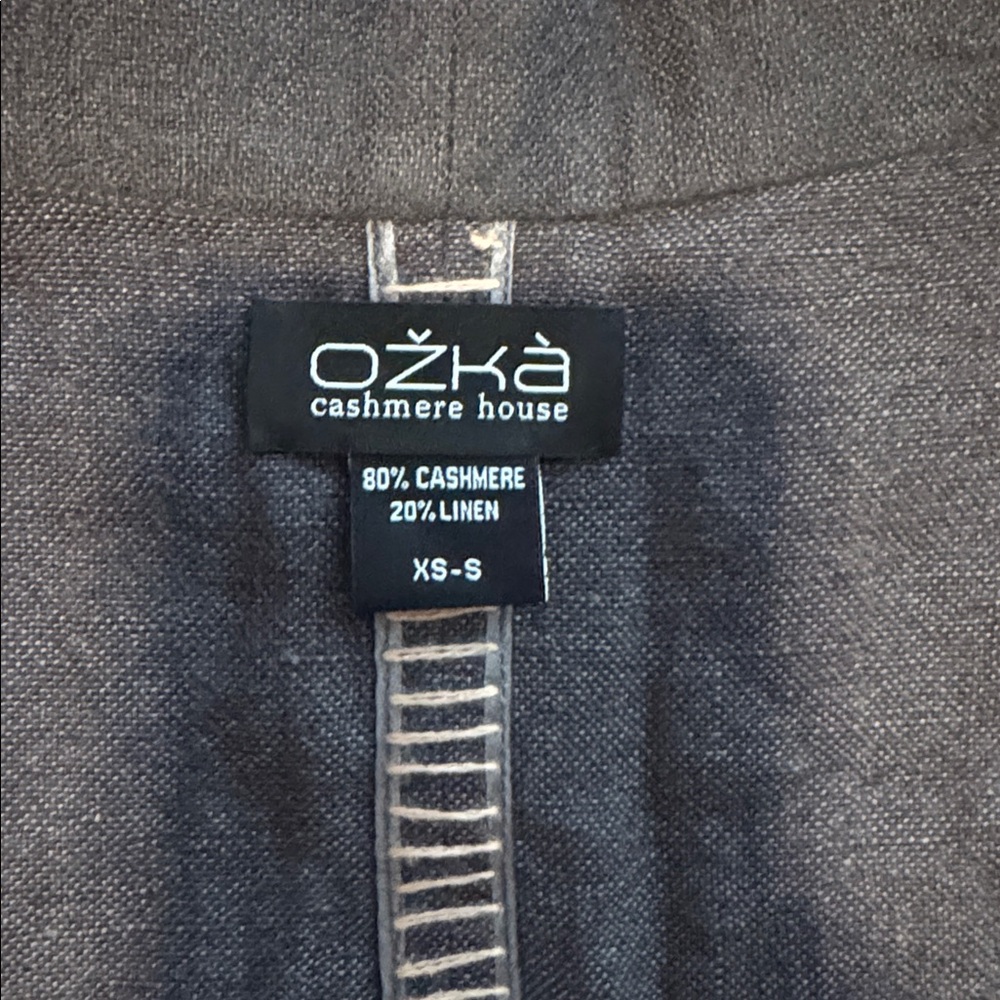 OZKA Cashmere Linen Blend Top - Picture 2 of 5